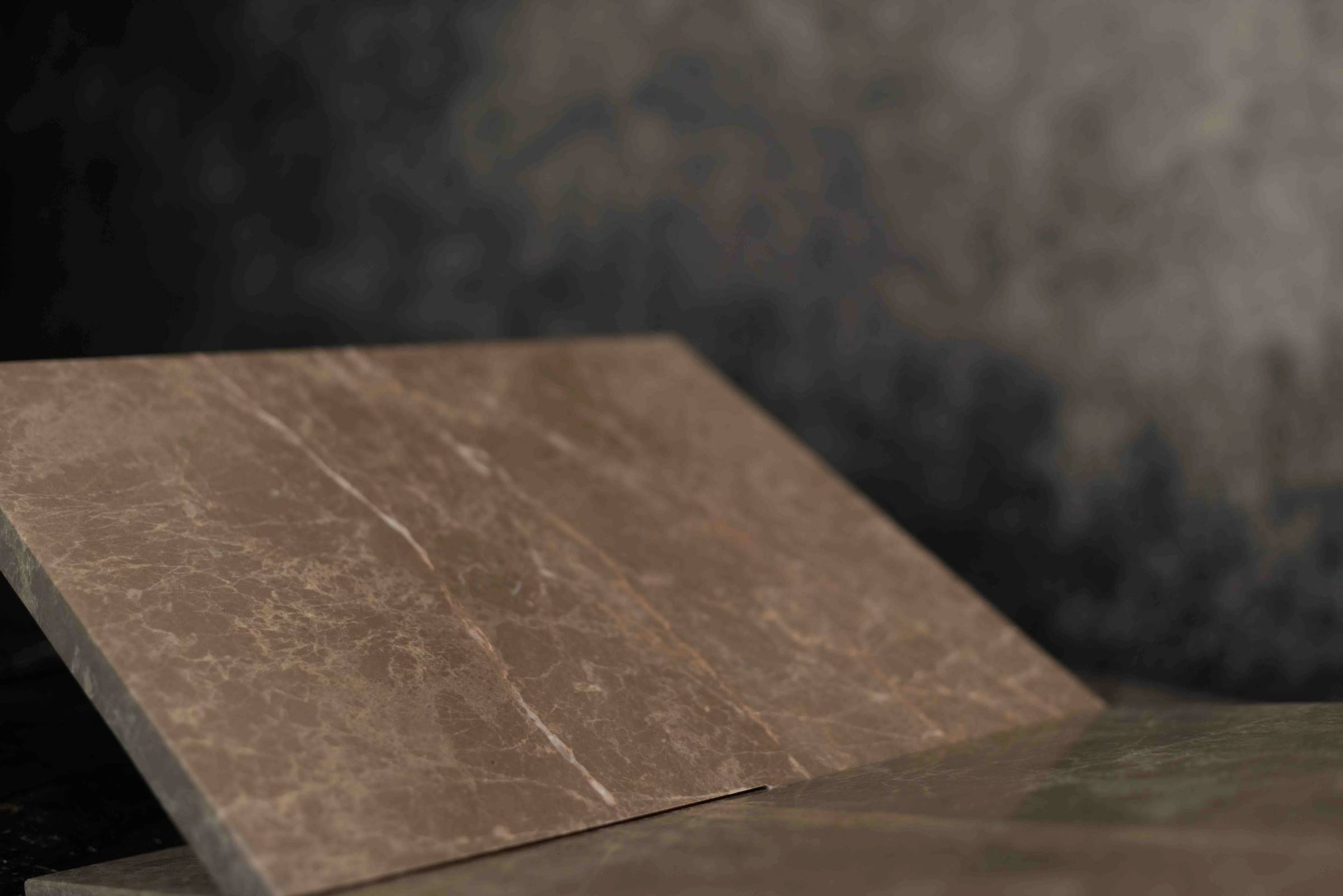 Armani Bronze, foto 4